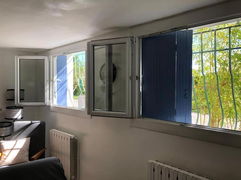 Location Dans Mas Provencal Appartement *