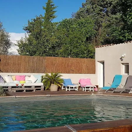 Location Appartement Dans Mas Provencal Monteux Extérieur photo