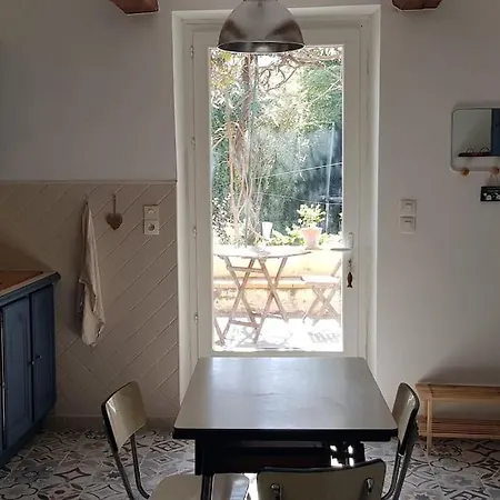 Location Appartement Dans Mas Provencal Monteux Extérieur photo
