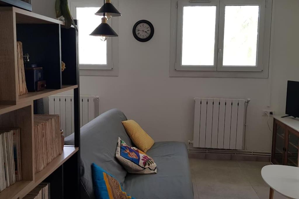 Location Dans Mas Provencal